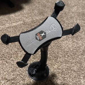 ToughTested large suction cup adjustable cell phone holder - EUC!